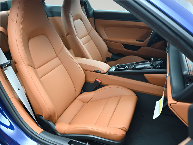 New 2025 Porsche 911 Carrera 4 GTS AWD/4WD image 12