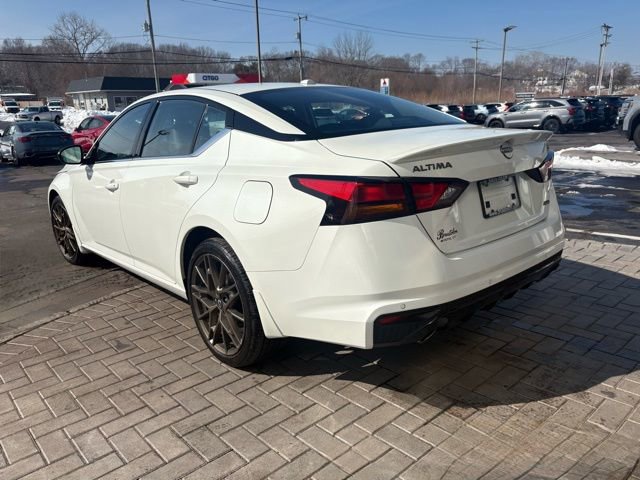 Used 2025 Nissan Altima 2.5 SR image 12
