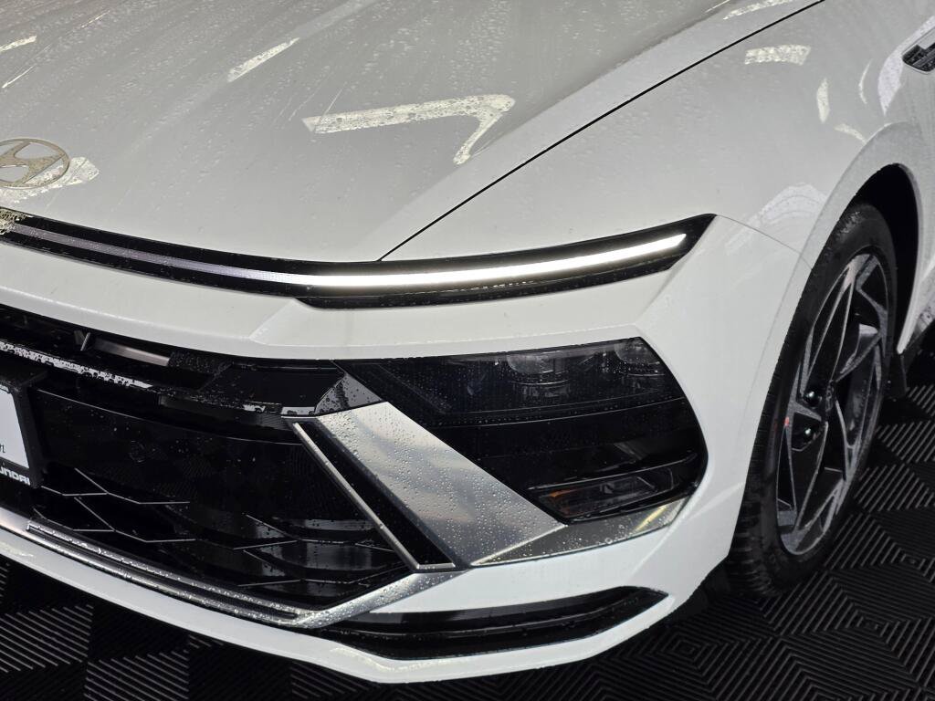 New 2026 Hyundai Sonata SEL AWD/4WD image 9