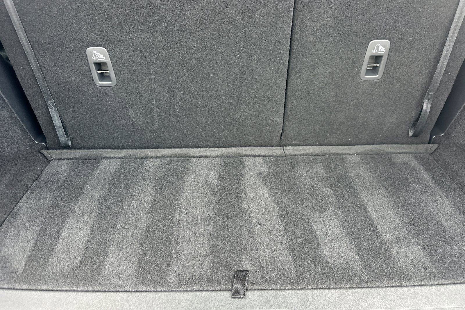 Certified 2025 INFINITI QX60 Luxe w/ Black Edition image 18