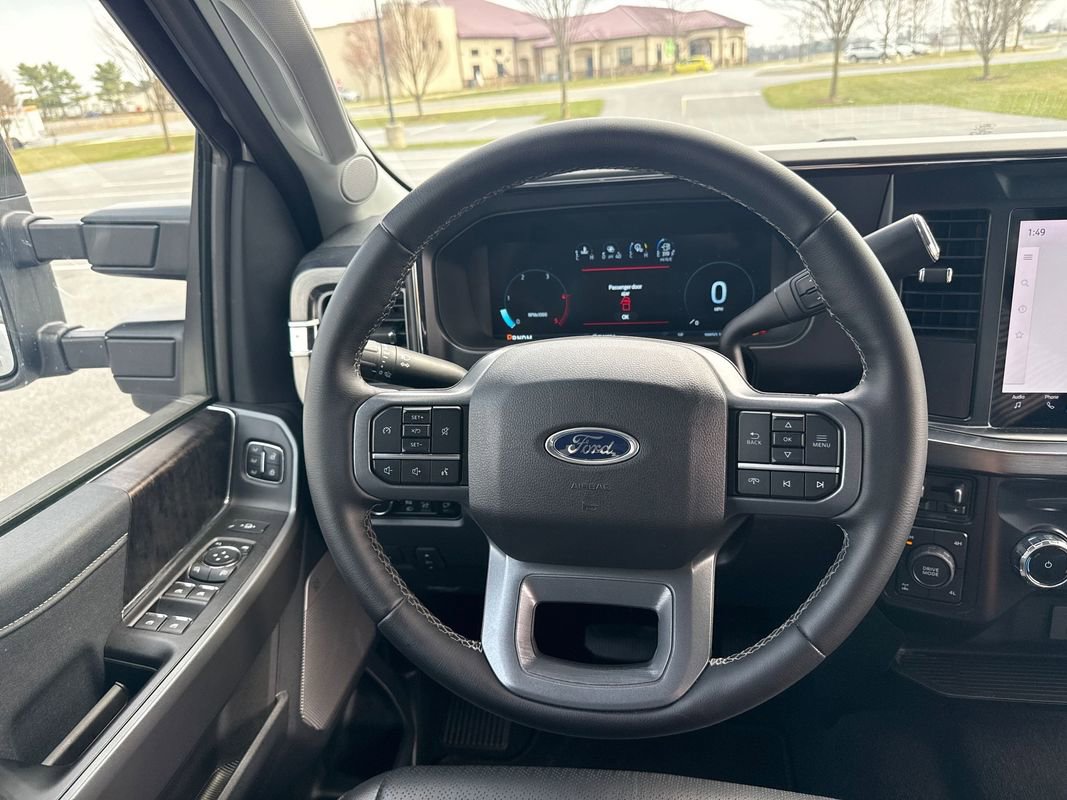 Used 2025 Ford F350 Lariat w/ Camper Package image 21