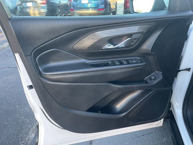 Certified 2023 GMC Terrain SLE w/ Driver Convenience Package image 11