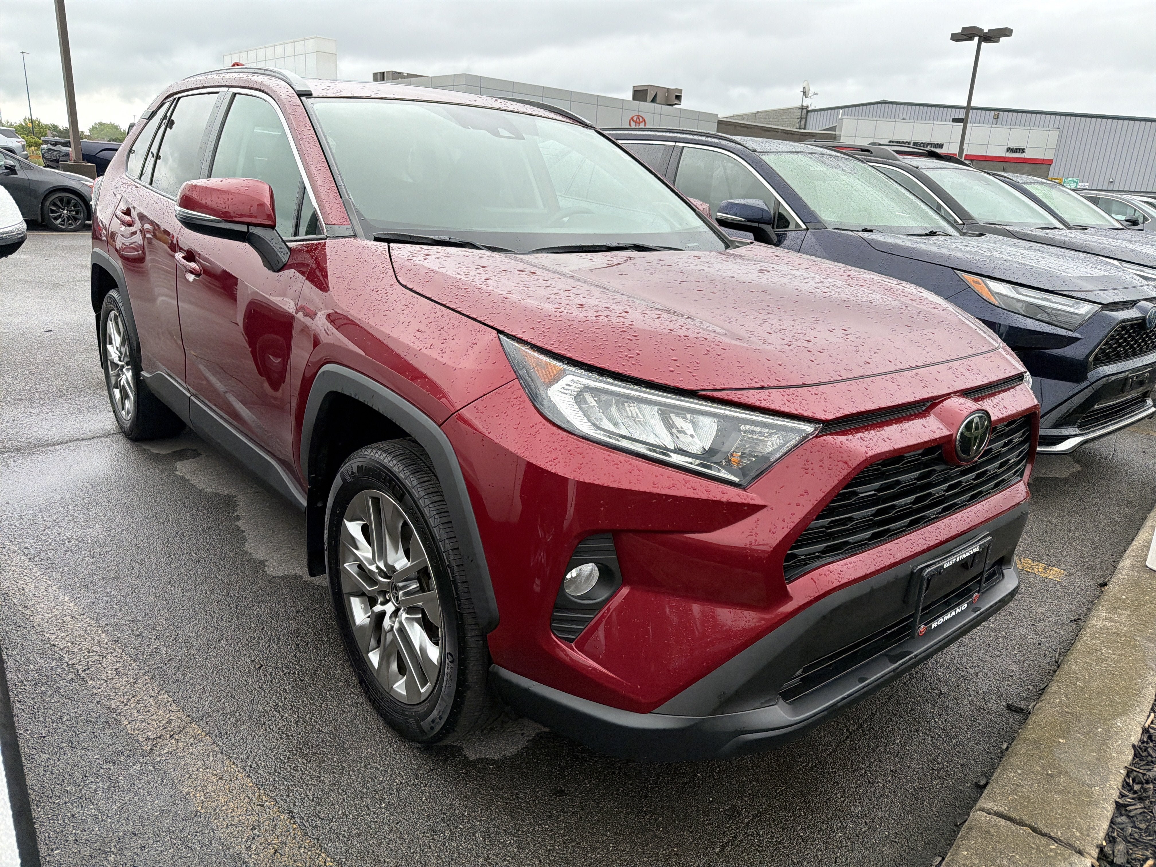 Used 2021 Toyota RAV4 XLE Premium AWD/4WD image 2