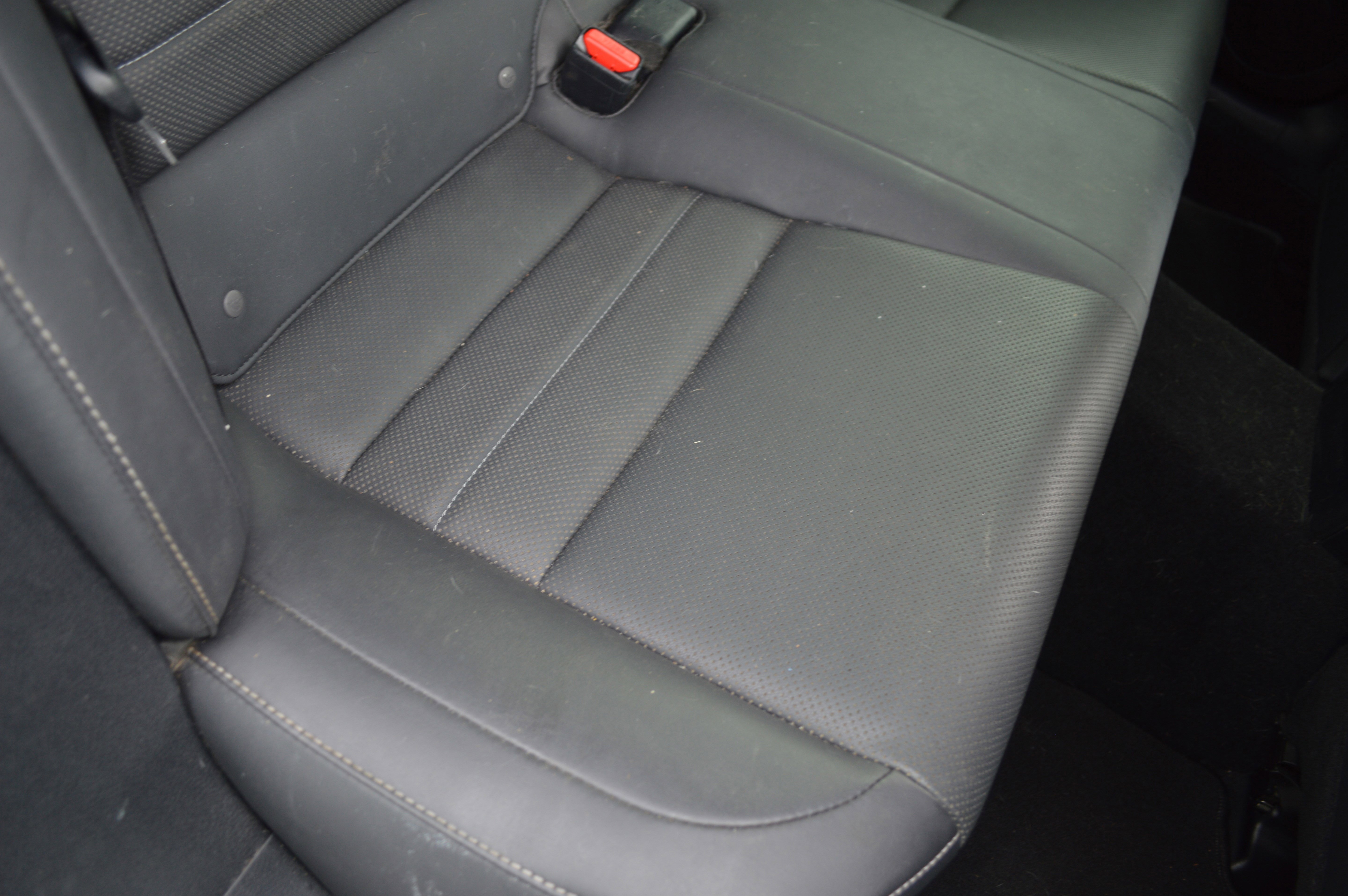 Used 2019 Lexus IS 300 F Sport w/ F Sport Package RWD image 37