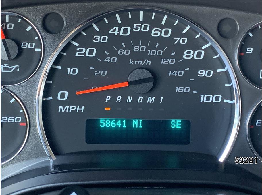 Used 2019 Chevrolet Express 2500 RWD image 29