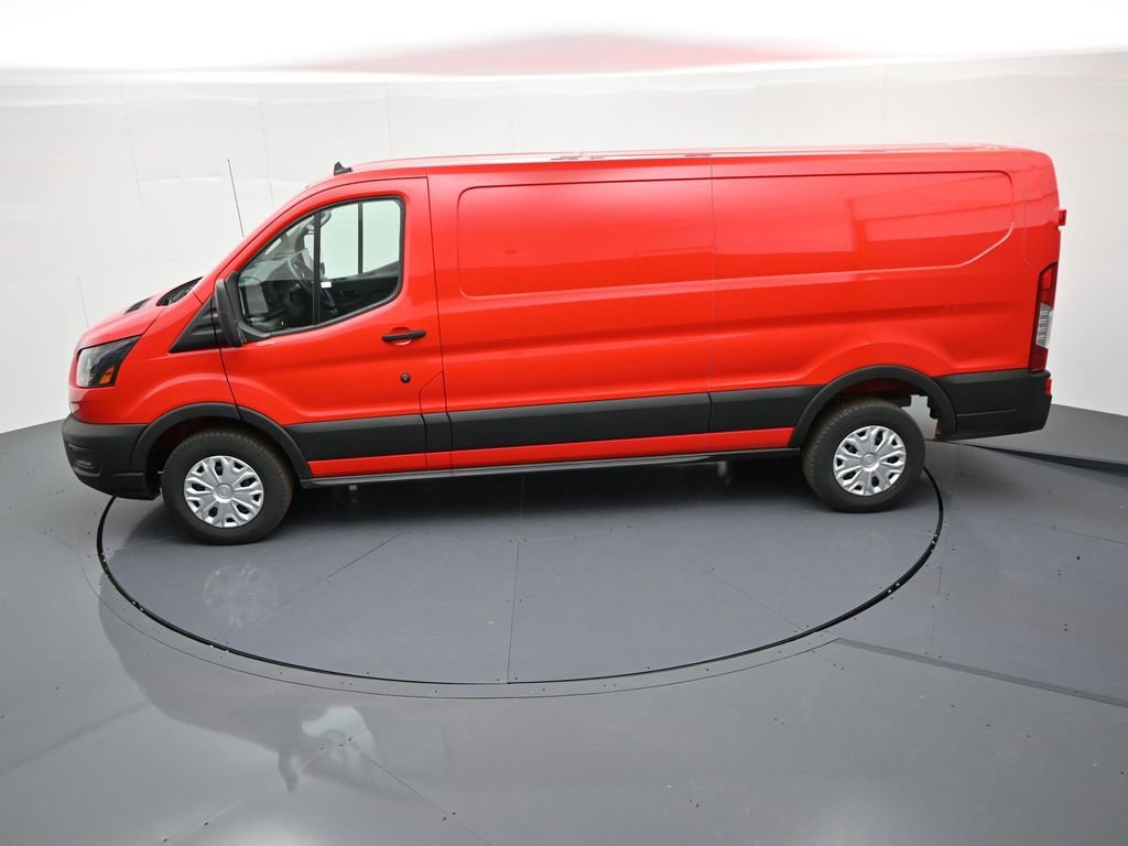 New 2025 Ford E-Transit Low Roof RWD image 20