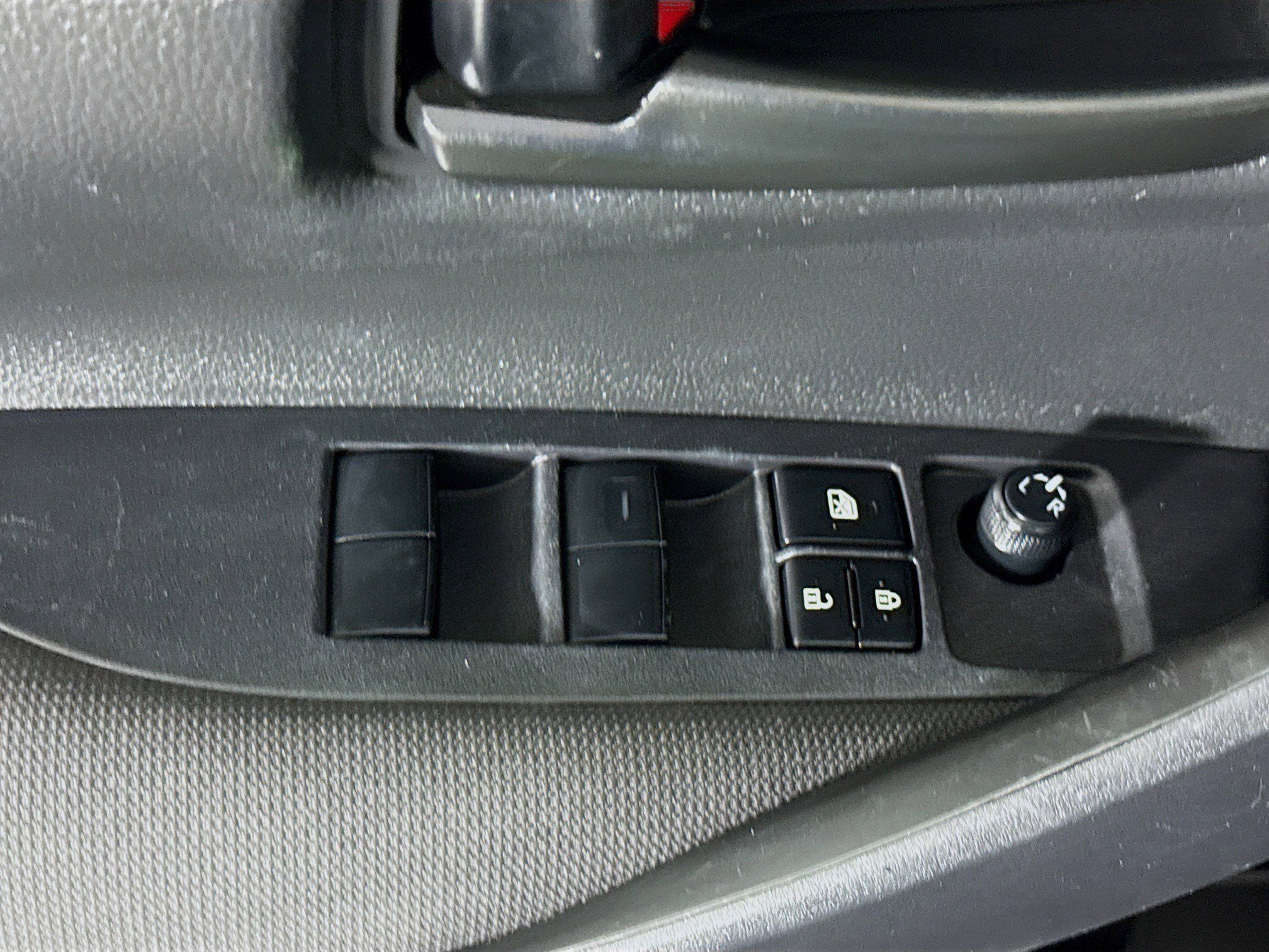 Used 2023 Toyota Corolla LE FWD image 23