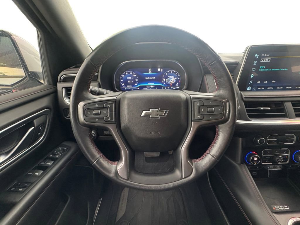 Used 2022 Chevrolet Suburban RST w/ Luxury Package AWD/4WD image 13