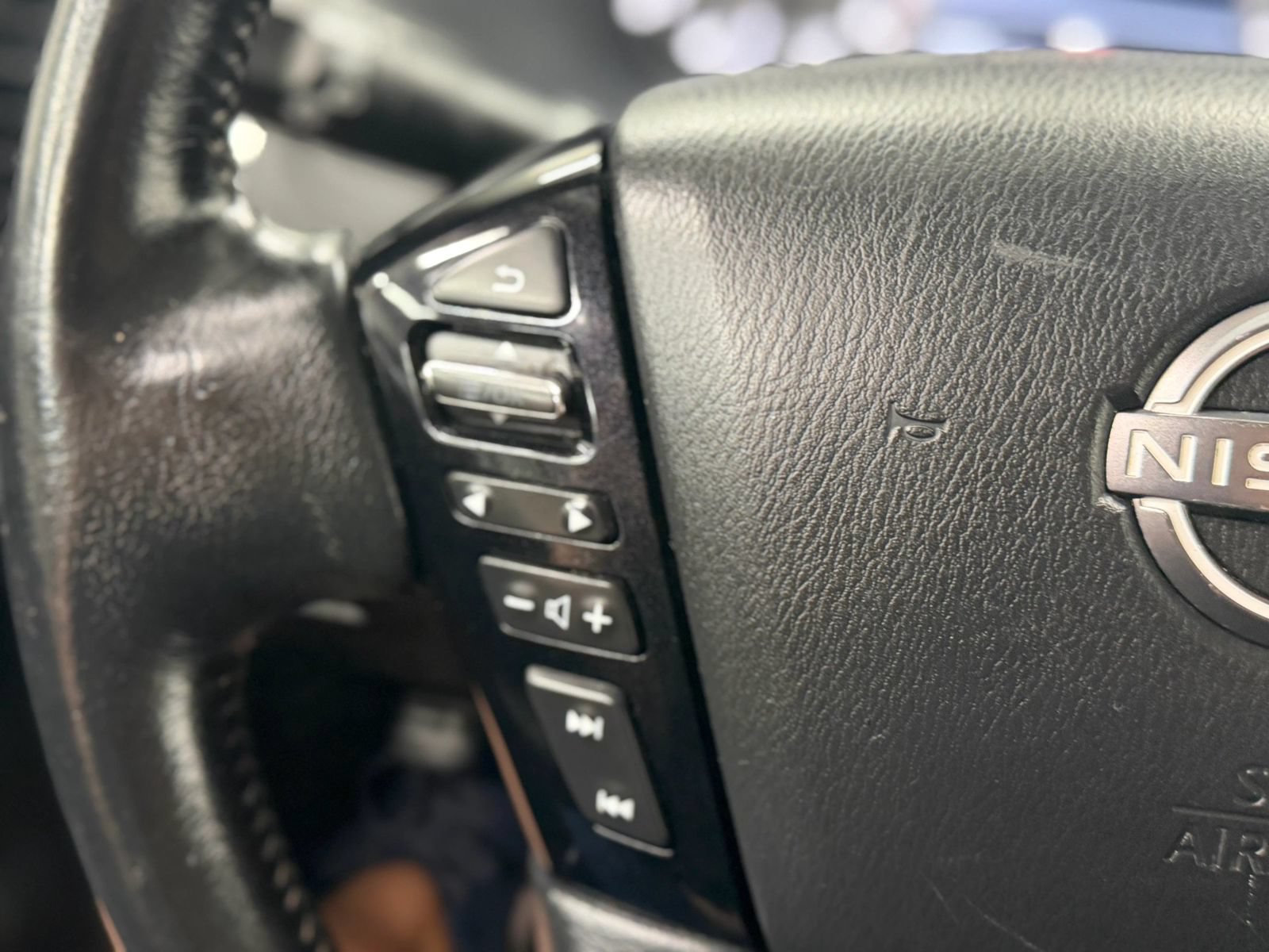 Used 2021 Nissan Armada SV RWD image 26