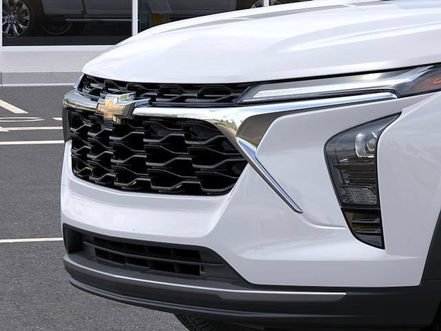 New 2026 Chevrolet Trax LT w/ LT Convenience Package FWD image 13