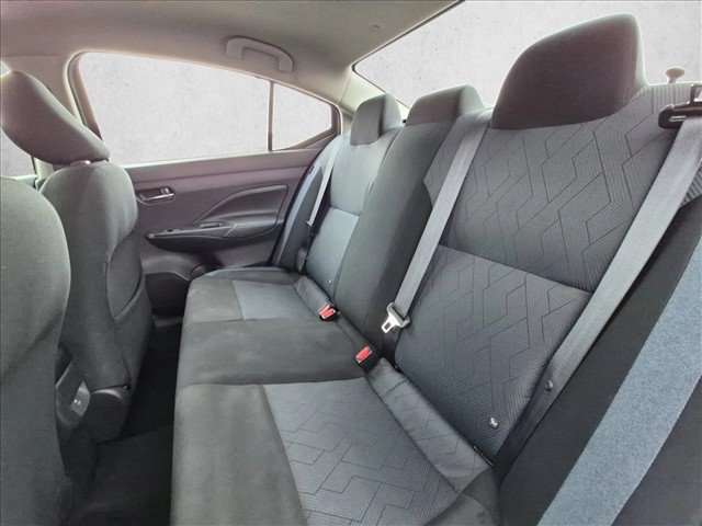 Used 2025 Nissan Versa SV FWD image 17