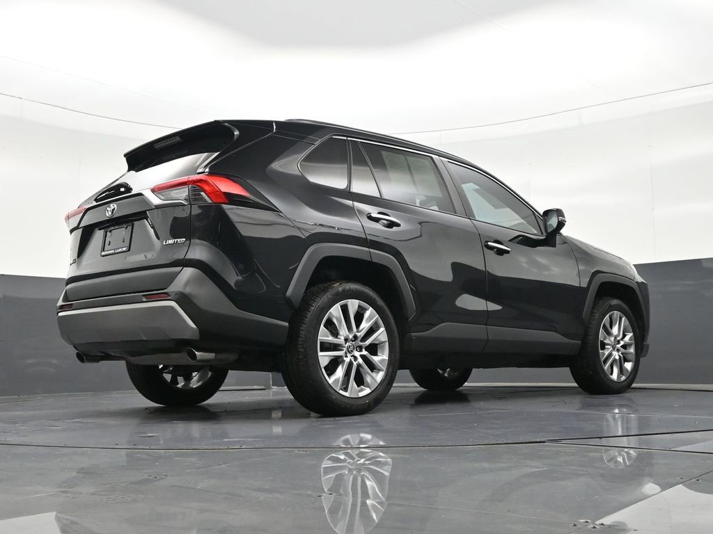Used 2022 Toyota RAV4 Limited w/ Limited Grade Weather Package FWD image 26