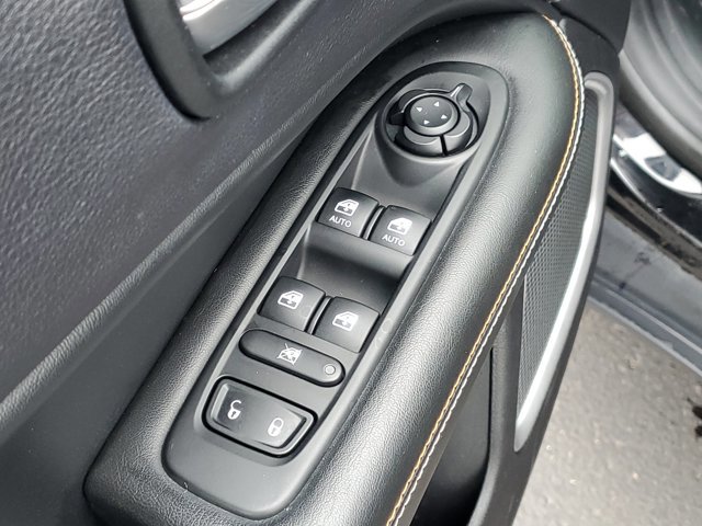 Used 2018 Jeep Compass Latitude w/ Popular Equipment Group AWD/4WD image 21