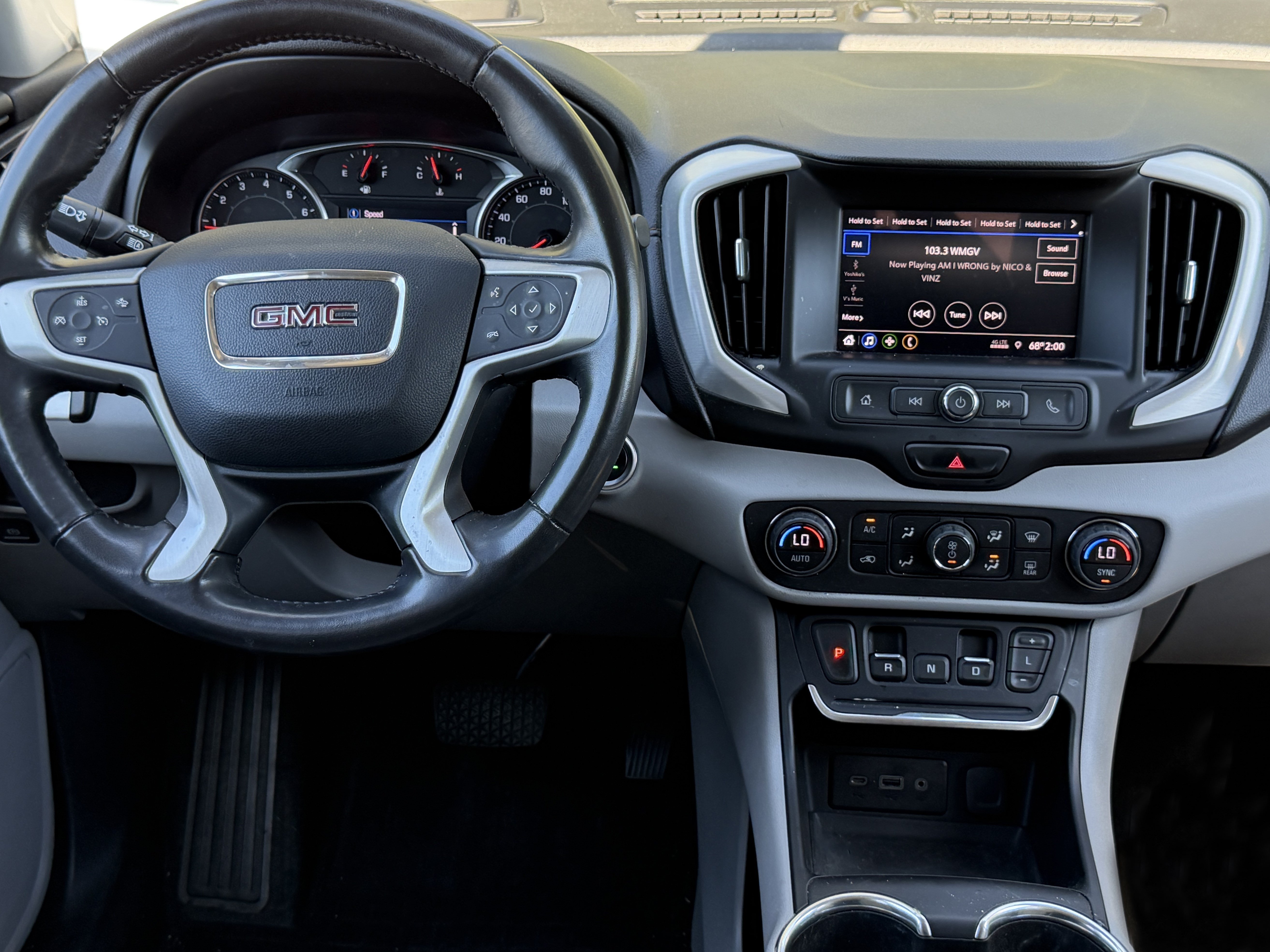 Used 2020 GMC Terrain SLE w/ Driver Convenience Package FWD image 6