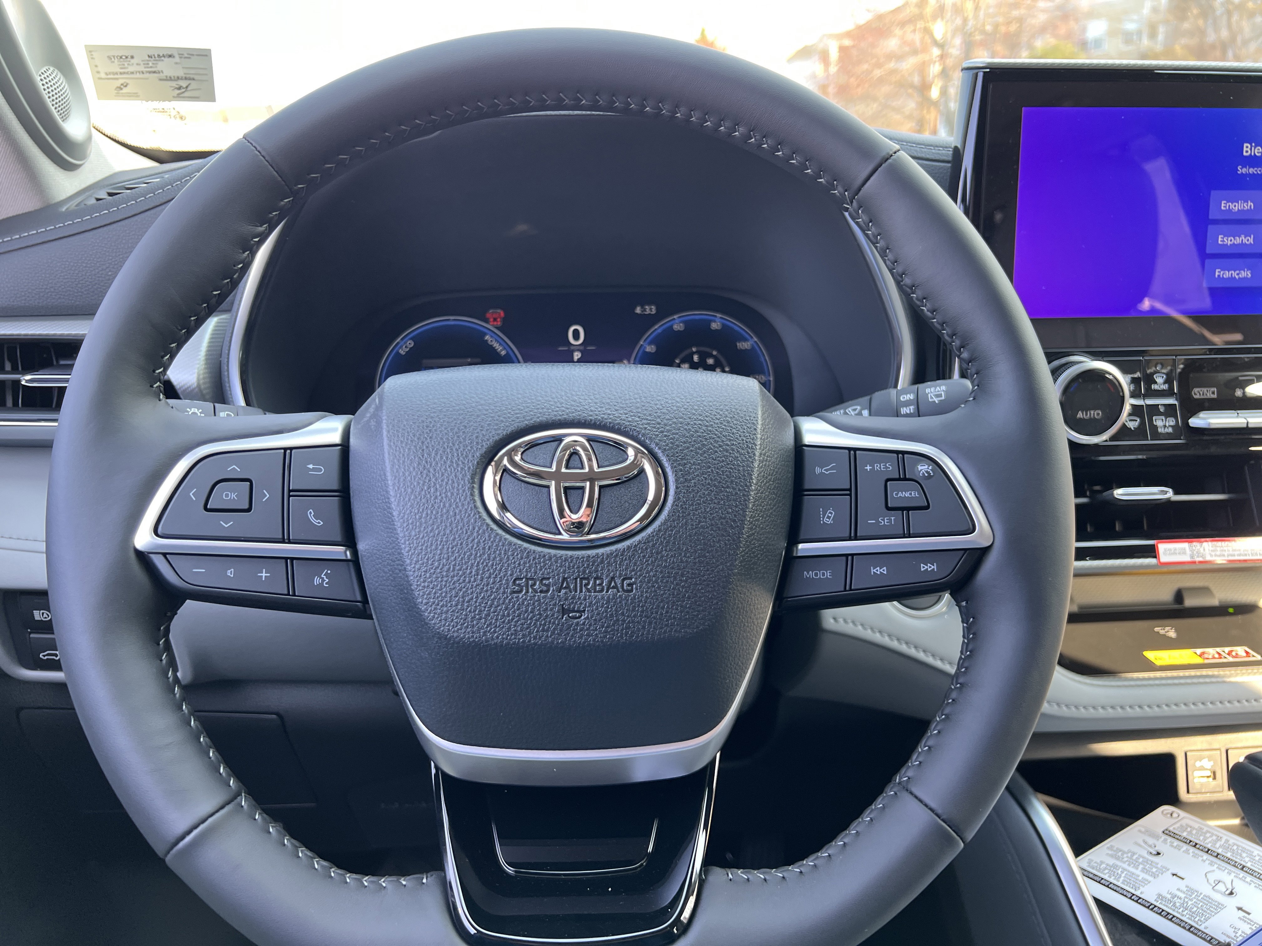 New 2026 Toyota Highlander Platinum image 19