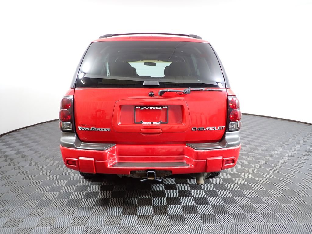 Used 2002 Chevrolet TrailBlazer LS w/ Preferred Equipment Group image 10