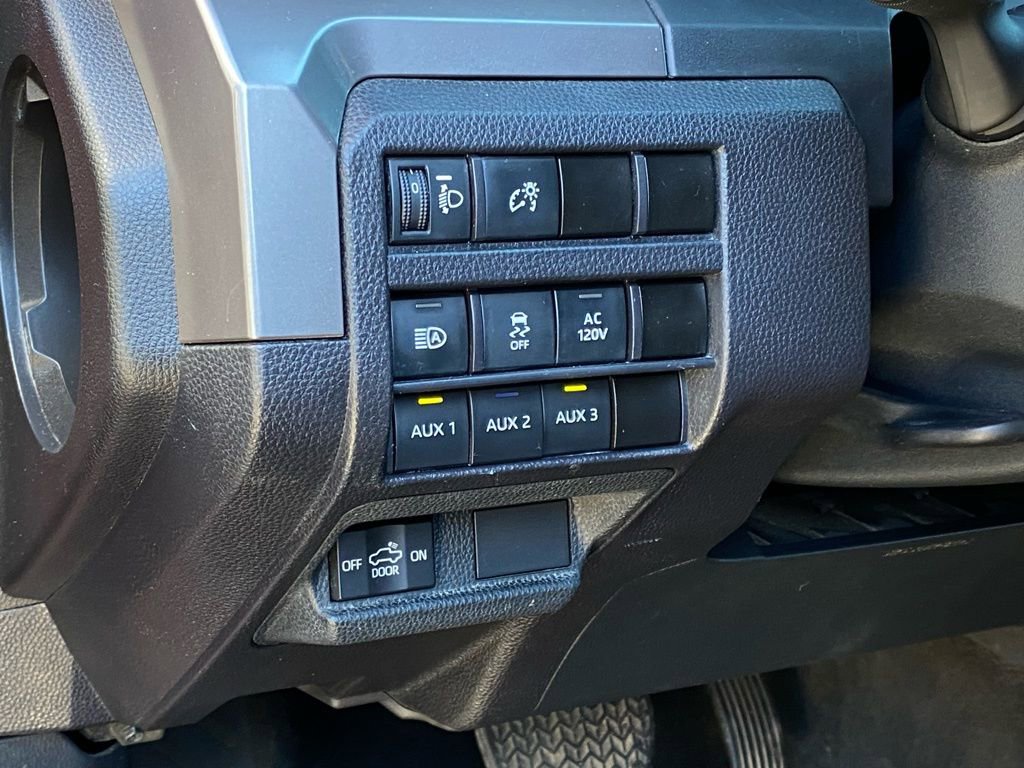 Used 2024 Toyota Tacoma TRD Off-Road w/ TRD Off Road Upgrade Package image 12