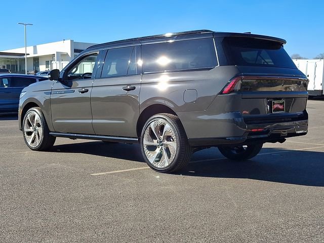 New 2026 Lincoln Navigator L Black Label w/ Black Label Special Edition image 4