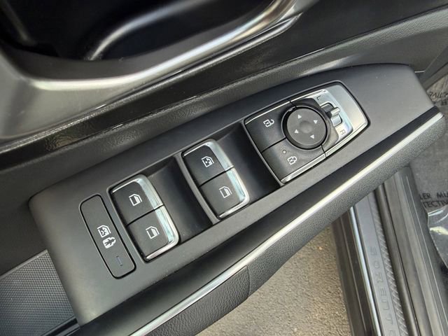 Certified 2023 Kia Sorento S w/ Panoramic Sunroof Package FWD image 10