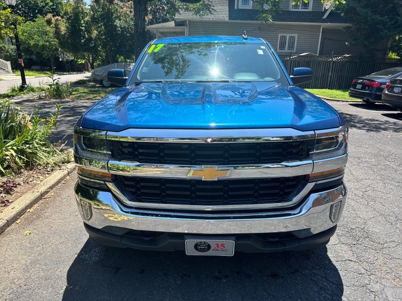 Used 2017 Chevrolet Silverado 1500 LT w/ All Star Edition AWD/4WD image 8