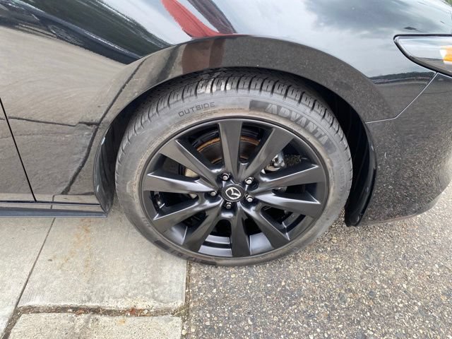 Used 2024 MAZDA MAZDA3 s FWD image 14