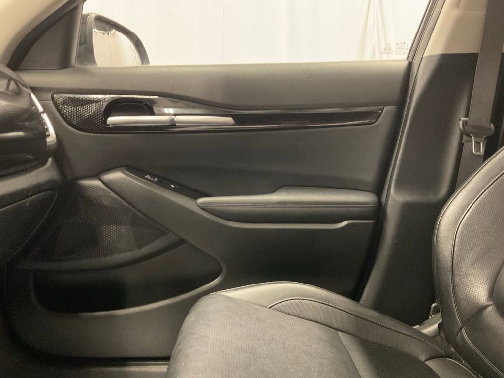 Used 2021 Kia Seltos EX image 23