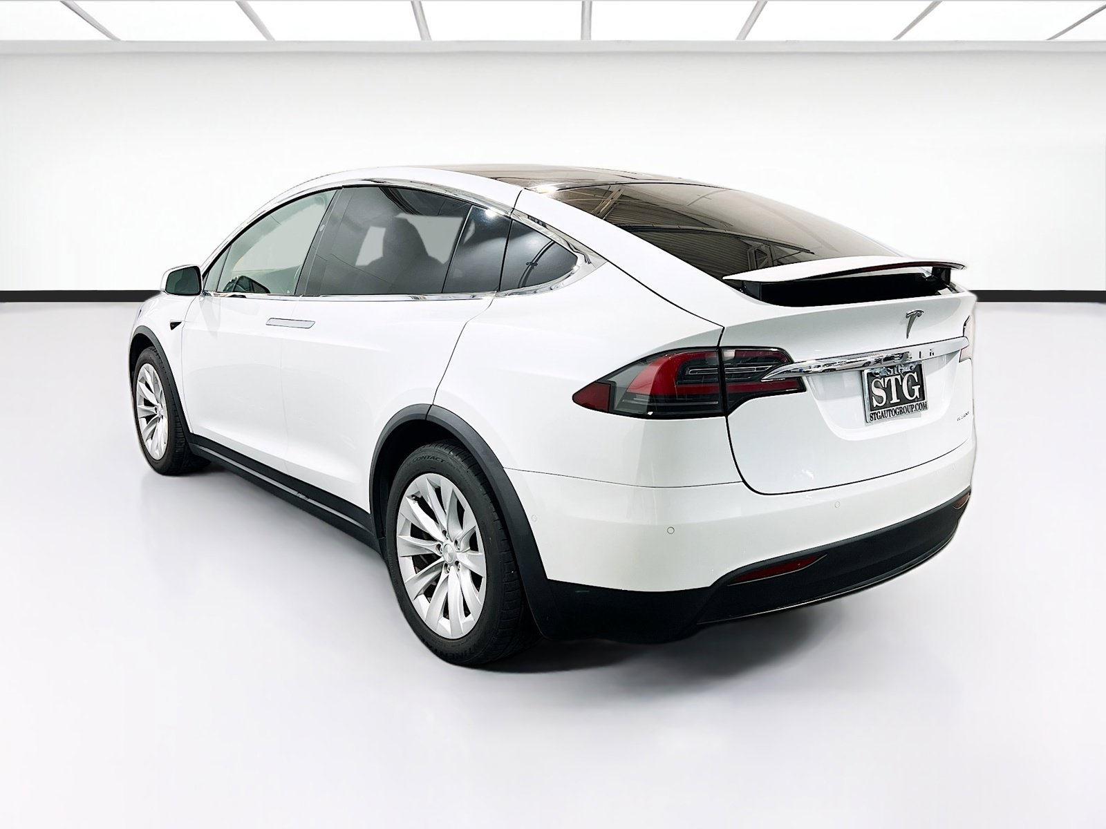 Used 2020 Tesla Model X Long Range AWD/4WD image 6