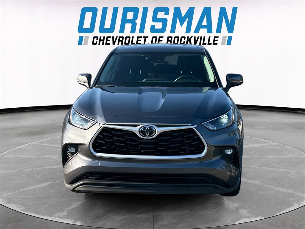 Used 2024 Toyota Highlander LE image 8