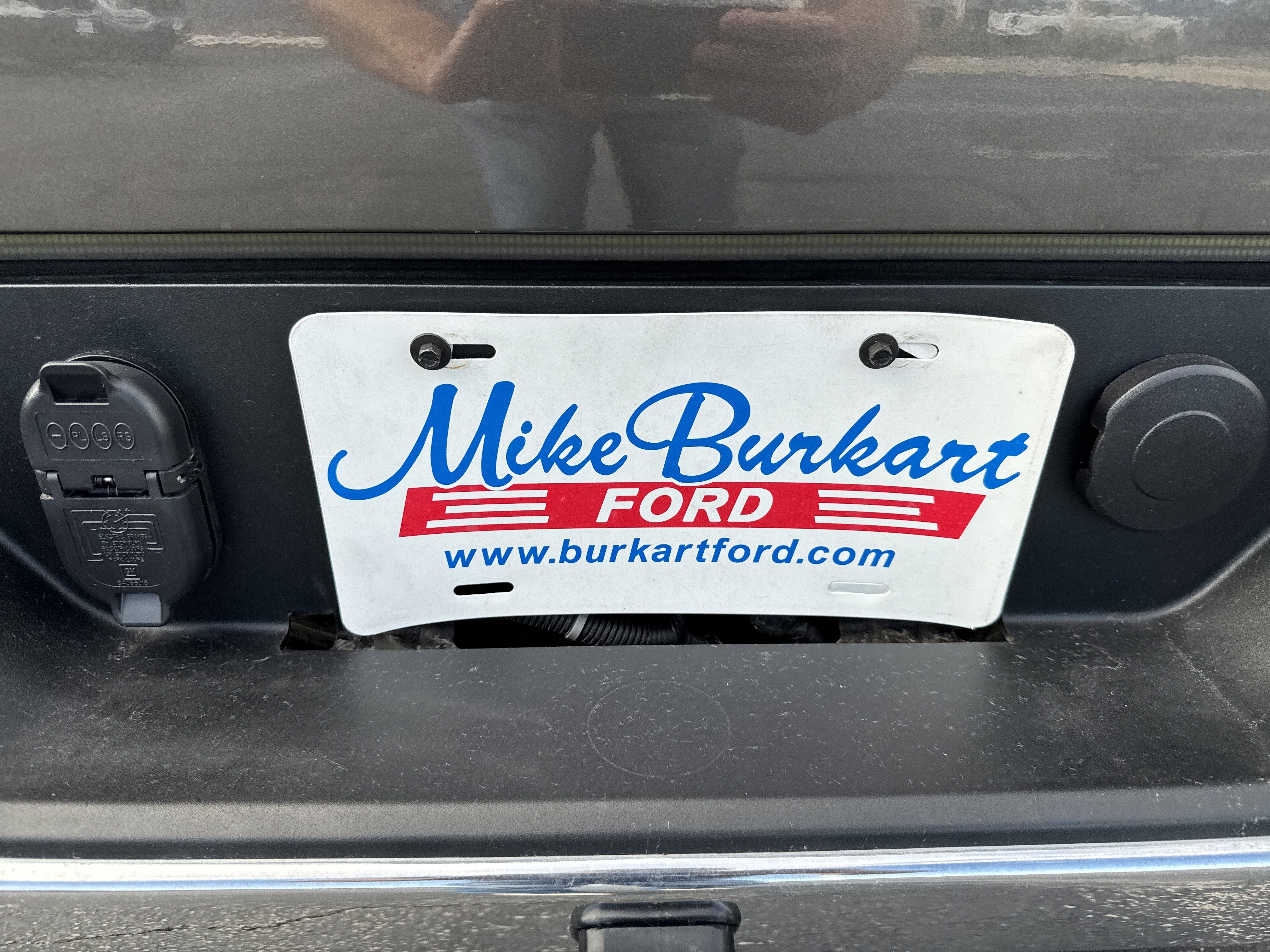 Used 2019 GMC Sierra 1500 SLT w/ SLT Premium Package image 17