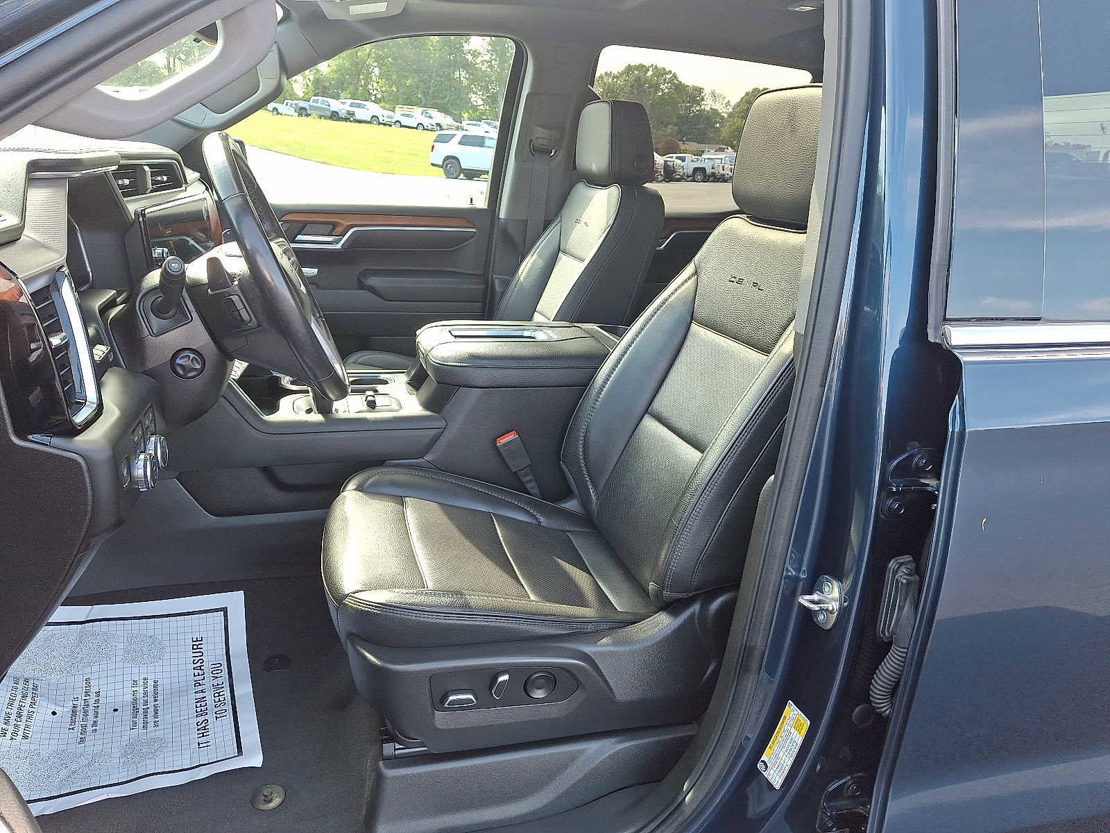 Used 2022 GMC Sierra 1500 Denali w/ Denali Reserve Package image 14