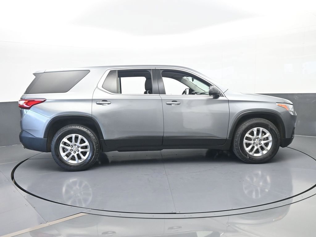 Used 2020 Chevrolet Traverse LS image 7
