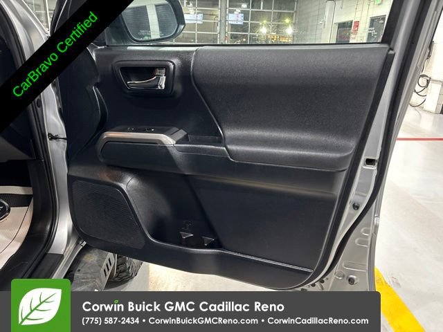 Used 2016 Toyota Tacoma TRD Sport w/ Towing Package AWD/4WD image 17