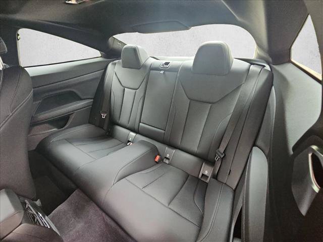 Used 2024 BMW 430i Coupe w/ M Sport Package RWD image 14
