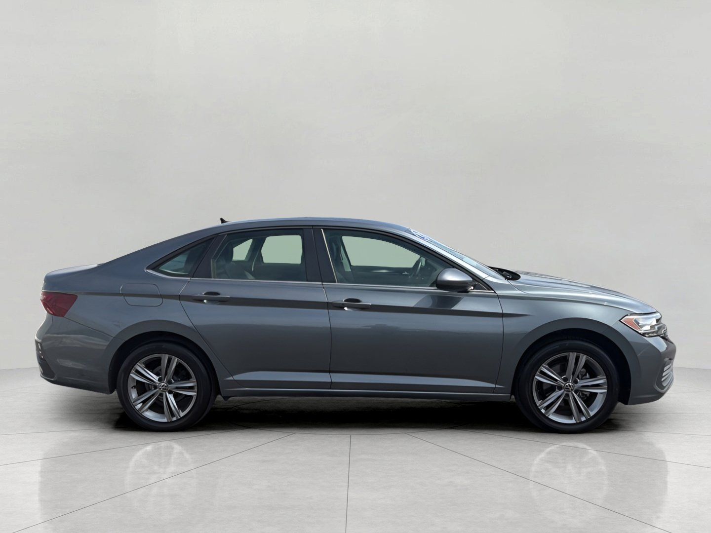Used 2022 Volkswagen Jetta SE FWD image 9