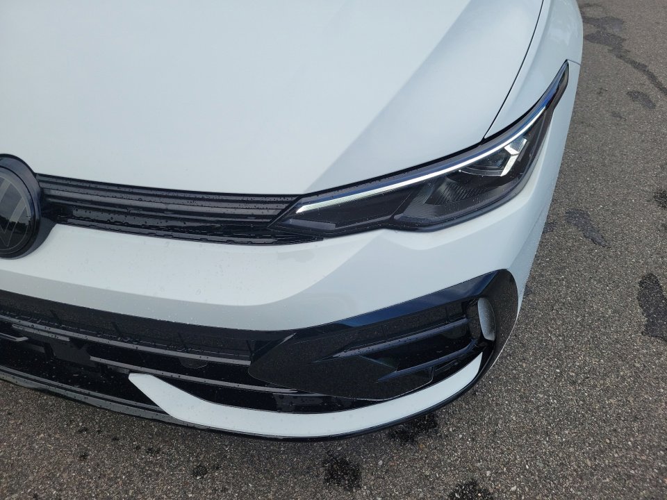 New 2025 Volkswagen Golf R Black Edition image 26