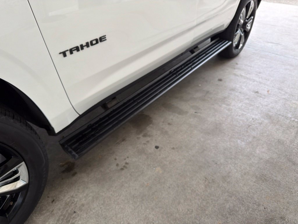 Used 2022 Chevrolet Tahoe High Country RWD image 14