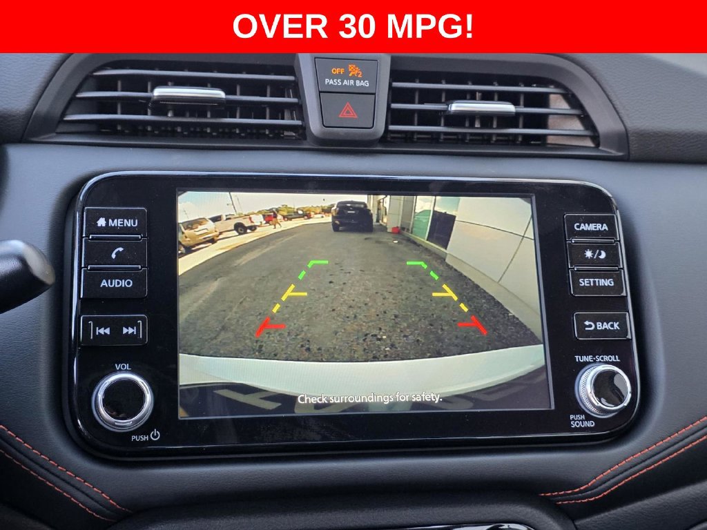 New 2025 Nissan Versa SR w/ Trunk Package FWD image 11