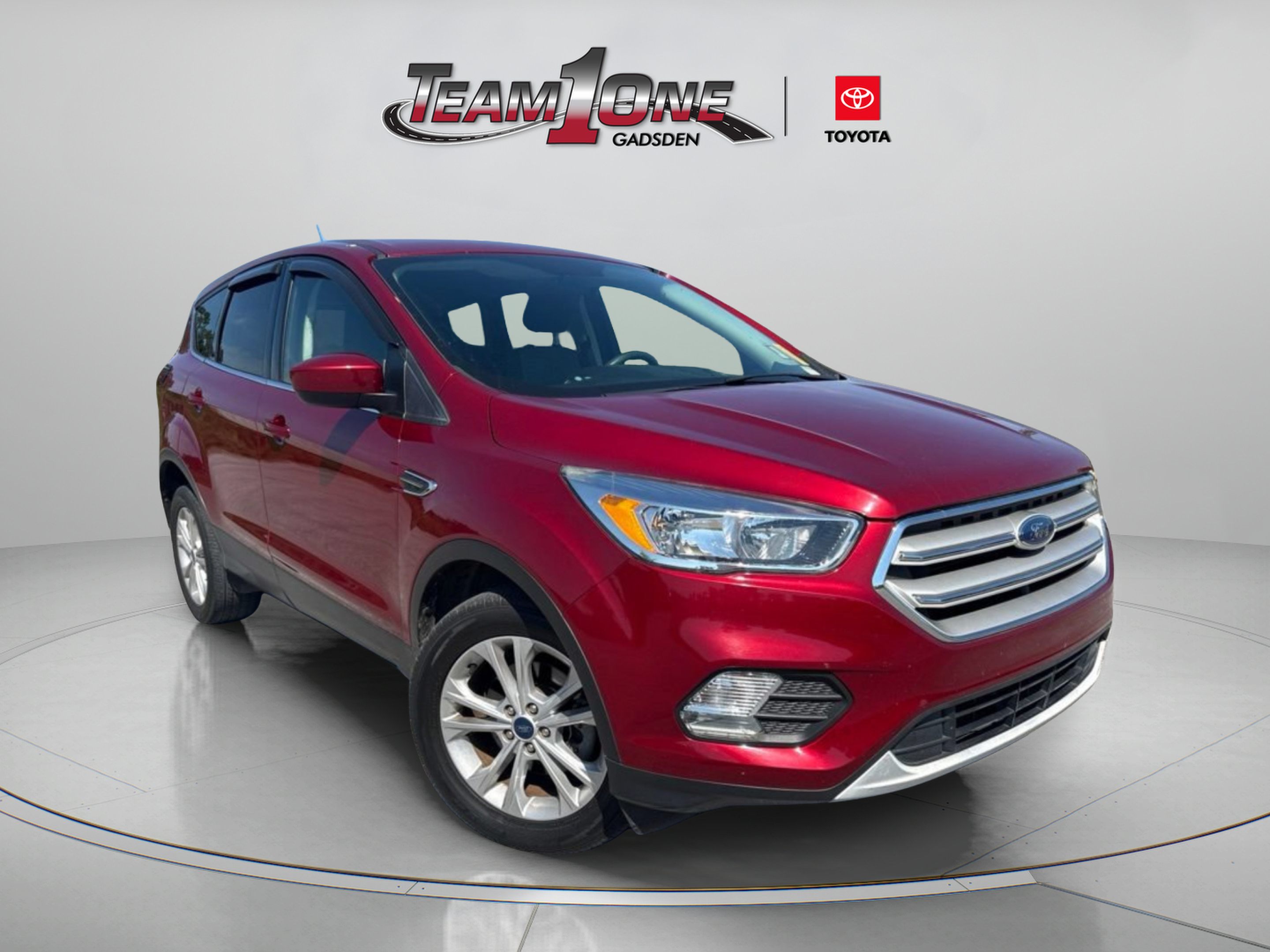 Used 2019 Ford Escape SE FWD video 1