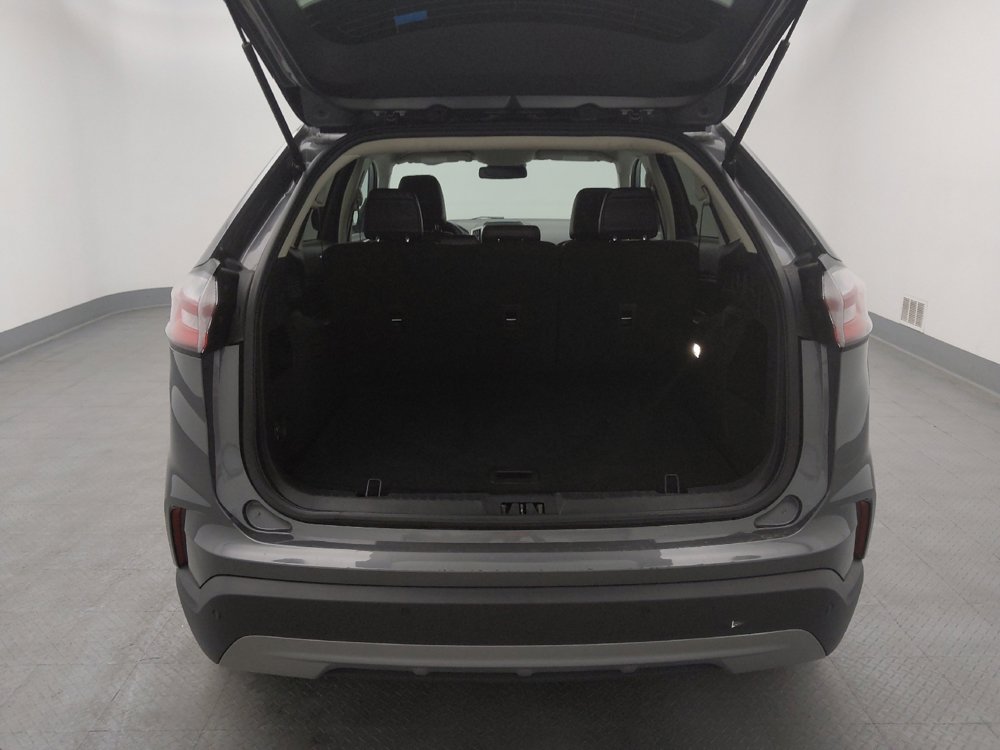 Used 2024 Ford Edge SEL image 29