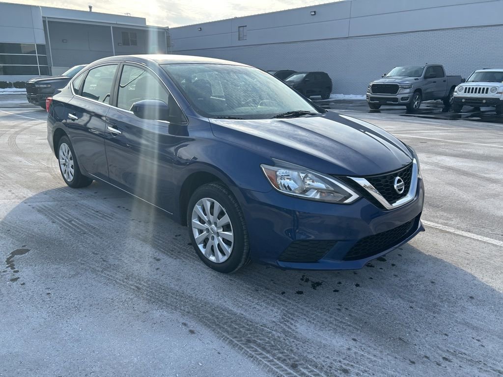 Used 2019 Nissan Sentra S image 3