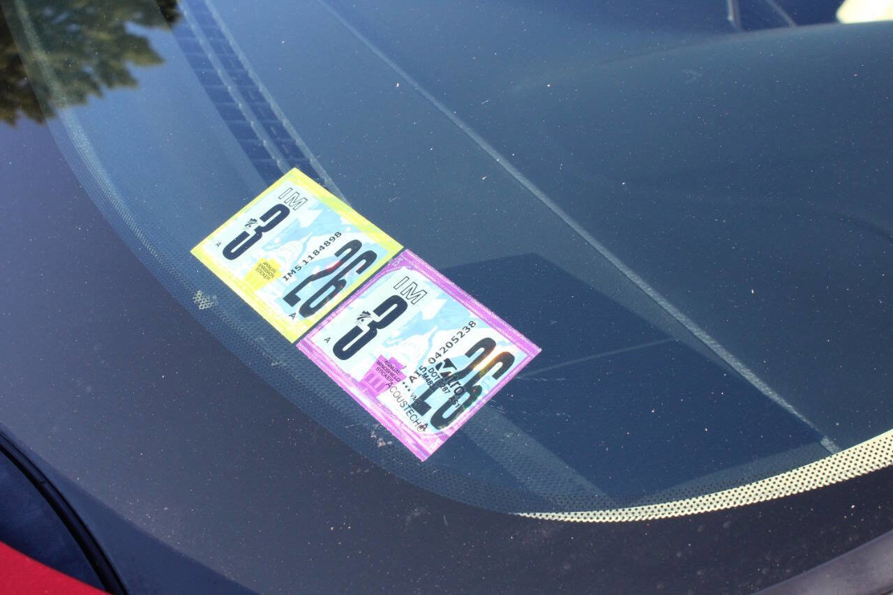 Used 2015 Ford Edge SEL w/ Equipment Group 201A AWD/4WD image 26