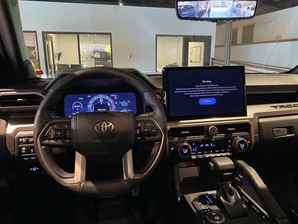 Used 2025 Toyota Tacoma TRD Sport w/ TRD Sport Premium Package AWD/4WD image 17
