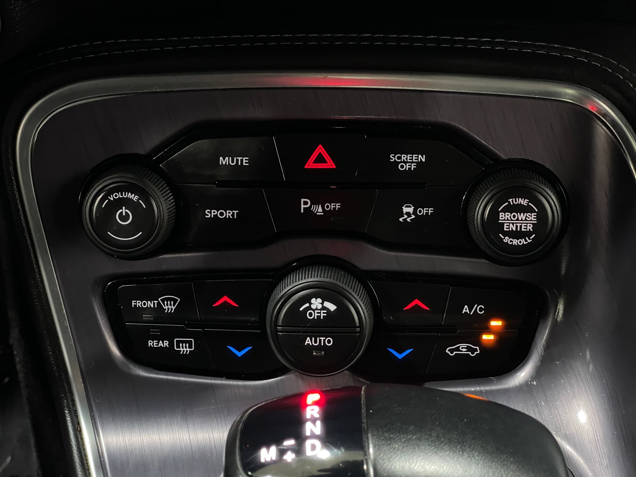Used 2018 Dodge Challenger R/T RWD image 22