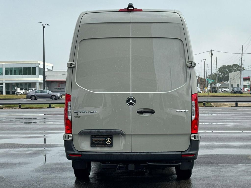 New 2025 Mercedes-Benz Sprinter 2500 image 4
