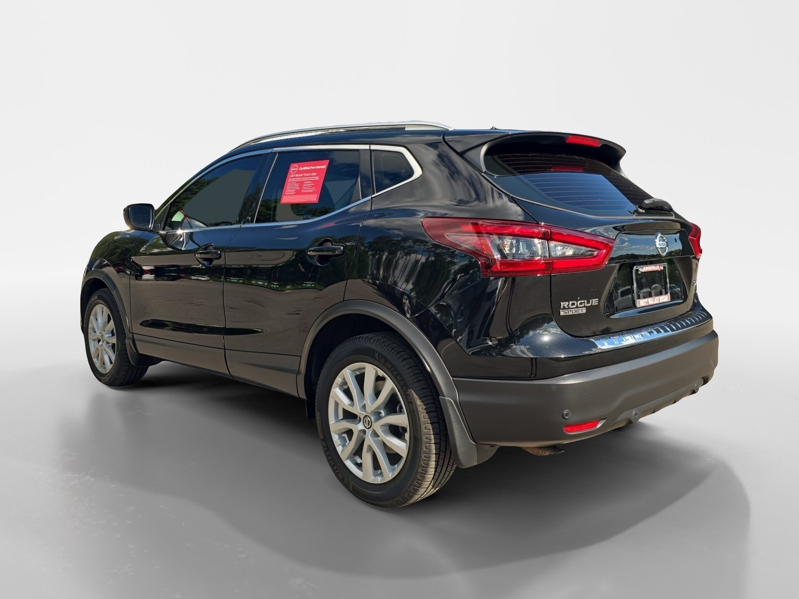 Certified 2022 Nissan Rogue Sport SV AWD/4WD image 3