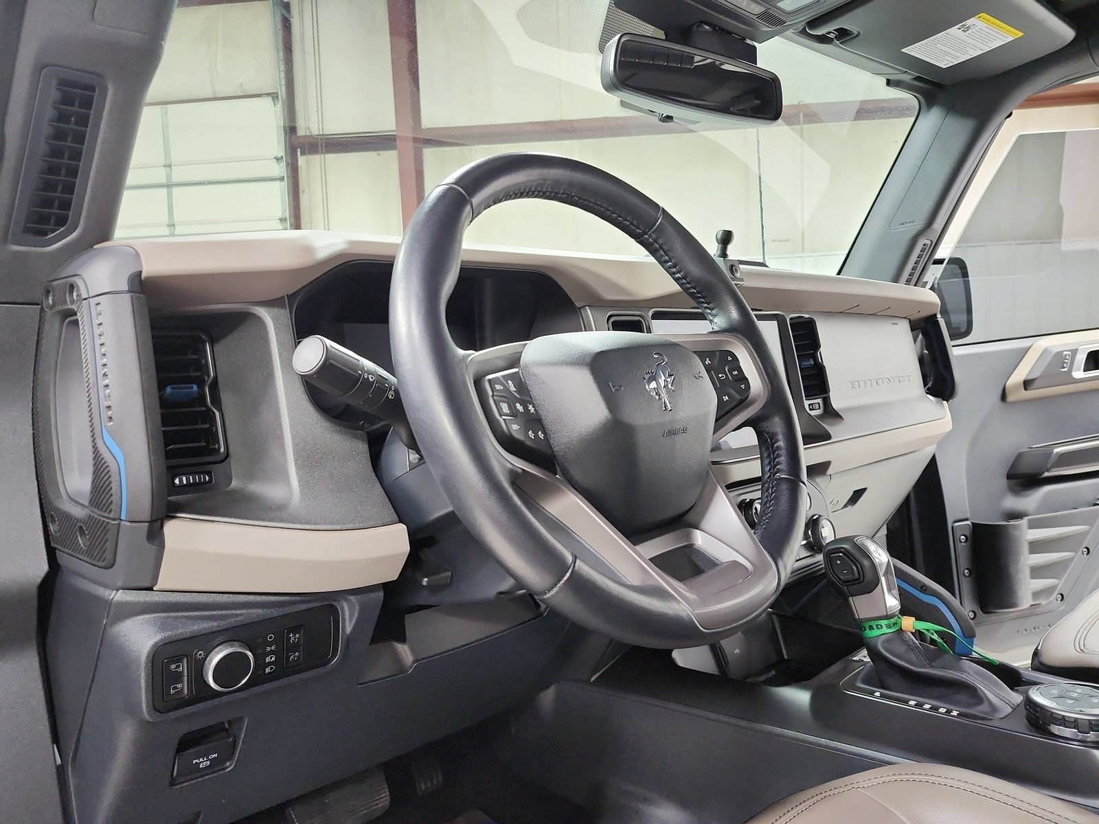 Used 2024 Ford Bronco Wildtrak AWD/4WD image 19