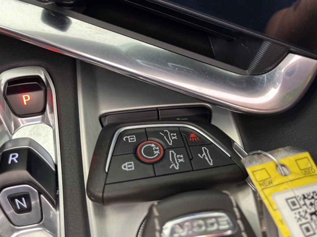 Used 2020 Chevrolet Corvette Stingray Preferred Conv w/ 2LT Preferred Equipment Group RWD image 49