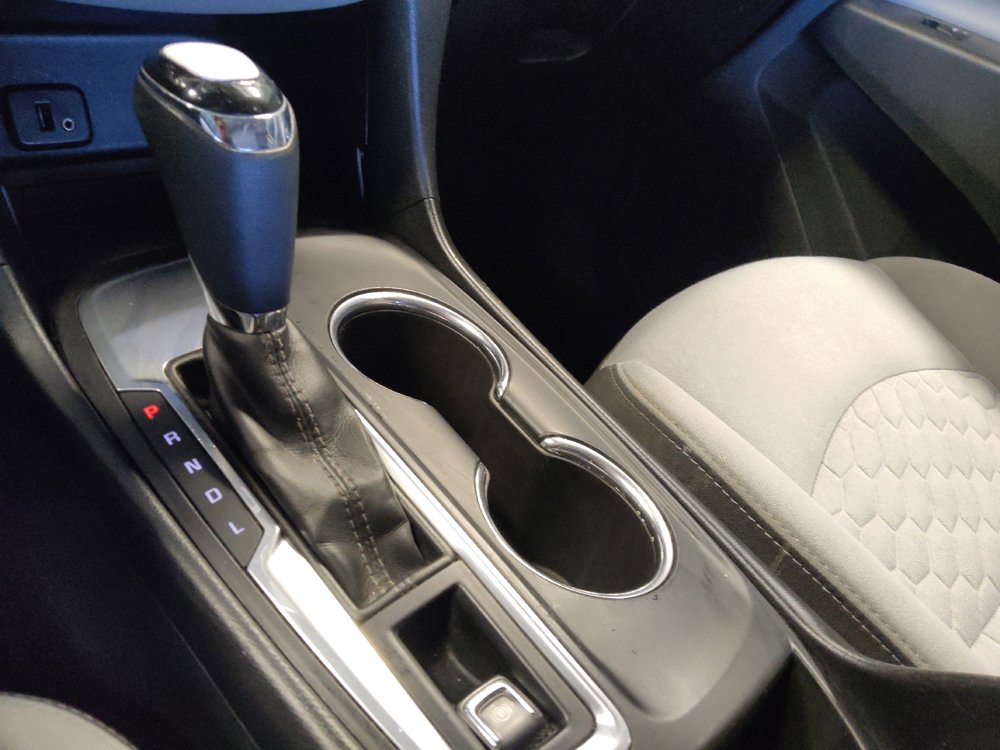Used 2018 Chevrolet Equinox LS image 26