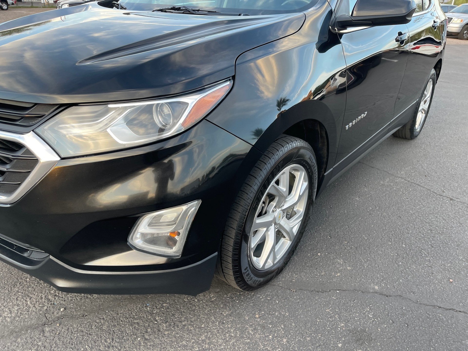 Used 2018 Chevrolet Equinox LT FWD image 11