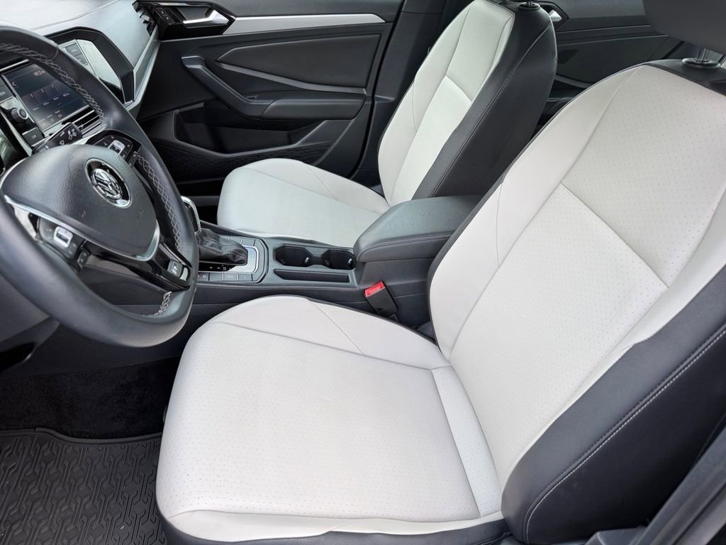 Used 2019 Volkswagen Jetta R-Line FWD image 10